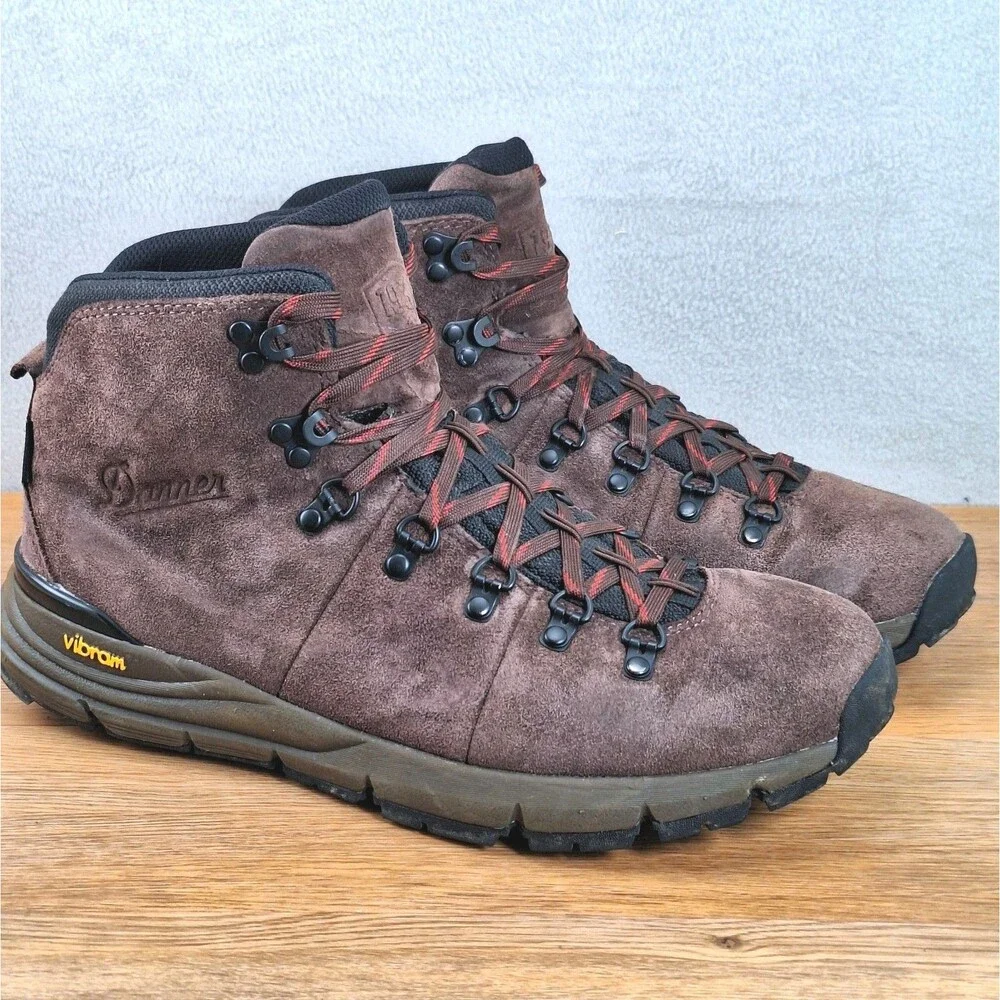 Danner Mountain 600 Men's 9.5 EU 43.5 Hiking Boots Java Brown Suede Mid Outdoors